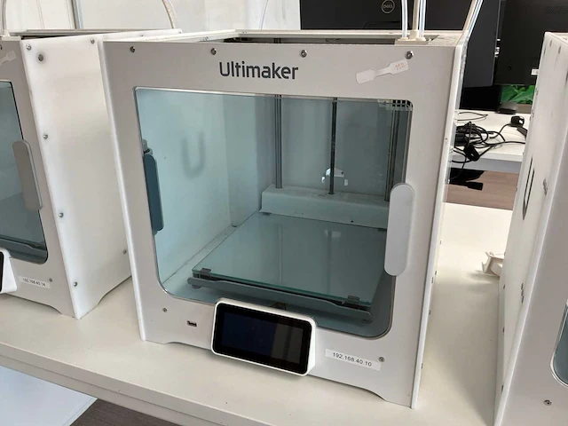 2019 ultimaker s3 3d printer - afbeelding 2 van  8