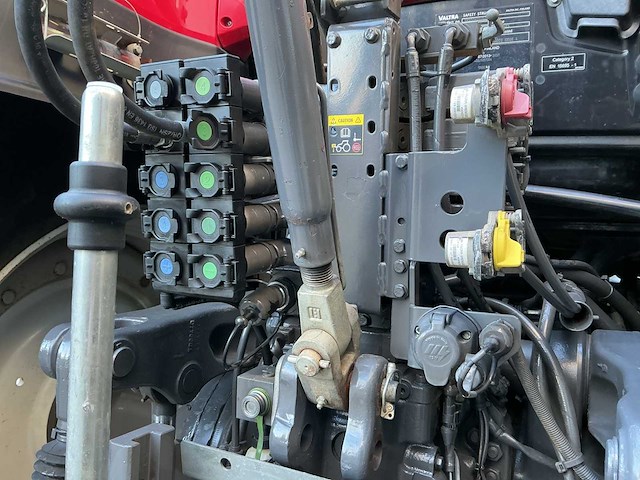 2019 valtra t214 direct smarttouch vierwielaangedreven landbouwtractor - afbeelding 11 van  32