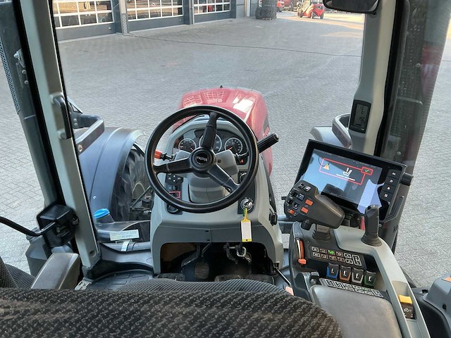 2019 valtra t214 direct smarttouch vierwielaangedreven landbouwtractor - afbeelding 14 van  32