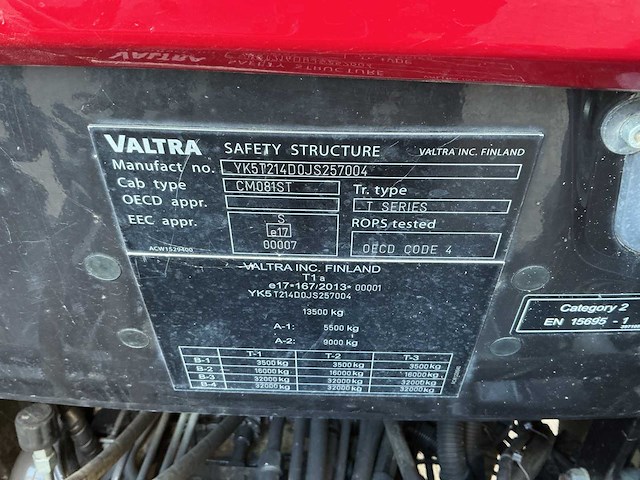2019 valtra t214 direct smarttouch vierwielaangedreven landbouwtractor - afbeelding 26 van  32
