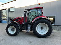 2019 valtra t214 direct smarttouch vierwielaangedreven landbouwtractor - afbeelding 31 van  32