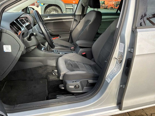 2019 volkswagen golf 1.0 tsi comfortline business personenauto - afbeelding 11 van  37