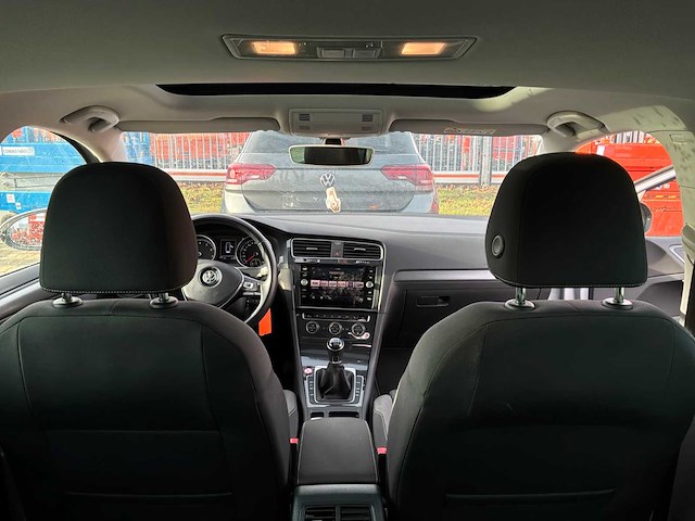 2019 volkswagen golf 1.0 tsi comfortline business personenauto - afbeelding 19 van  37