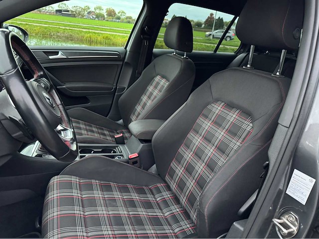 2019 volkswagen golf 7.5 gti 2.0 personenauto - afbeelding 9 van  29