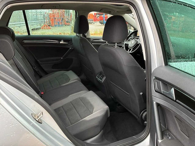 2019 volkswagen golf hb 2.0 highline personenauto - afbeelding 16 van  35