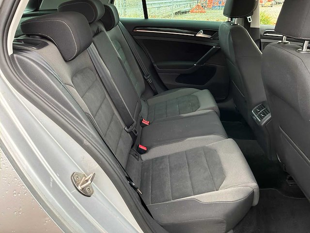 2019 volkswagen golf hb 2.0 highline personenauto - afbeelding 20 van  50