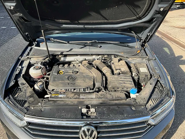 2019 volkswagen passat variant 1.5 tsi highline personenauto j-468-vg - afbeelding 31 van  41