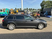 2019 volkswagen passat variant 1.5 tsi highline personenauto j-468-vg - afbeelding 38 van  41