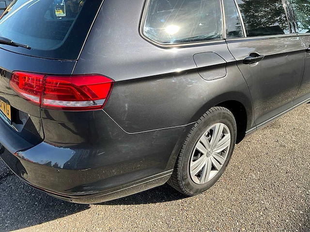 2019 volkswagen passat variant 1.5 tsi highline personenauto j-468-vg - afbeelding 26 van  41