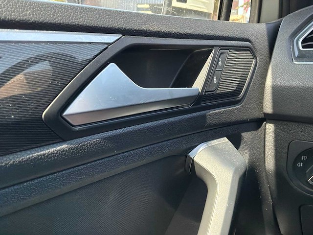 2019 volkswagen tiguan 2.0 tdi 4 motion highline business r personenauto - afbeelding 22 van  36