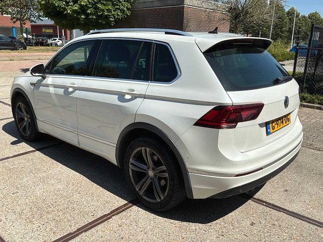 2019 volkswagen tiguan 2.0 tdi 4 motion highline business r personenauto - afbeelding 31 van  36