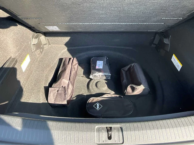 2019 volkswagen tiguan tiguan r-line iq-drive 1.5 personenauto - afbeelding 18 van  34