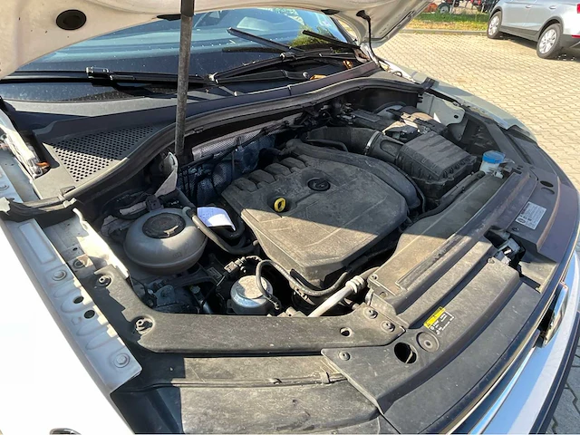 2019 volkswagen tiguan tiguan r-line iq-drive 1.5 personenauto - afbeelding 21 van  34