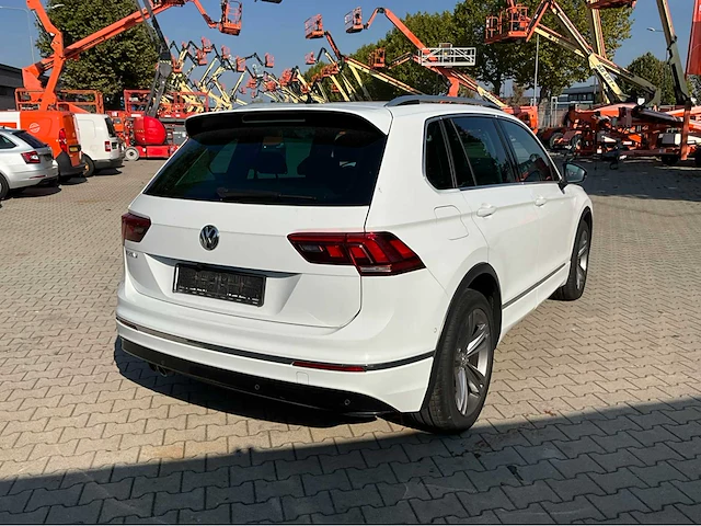 2019 volkswagen tiguan tiguan r-line iq-drive 1.5 personenauto - afbeelding 33 van  34