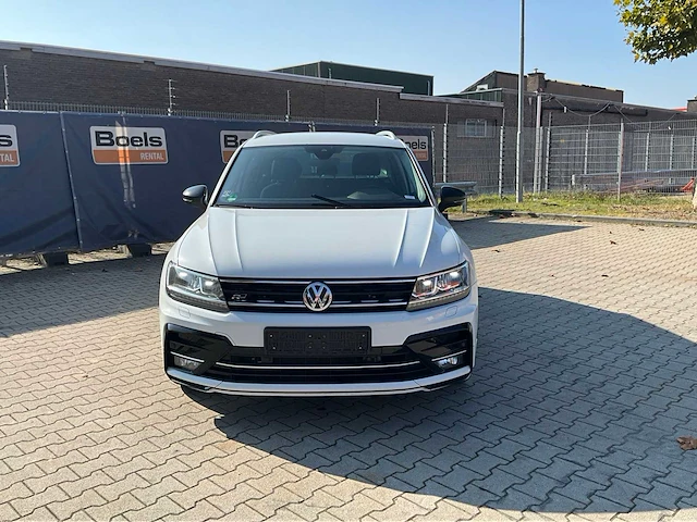 2019 volkswagen tiguan tiguan r-line iq-drive 1.5 personenauto - afbeelding 8 van  33