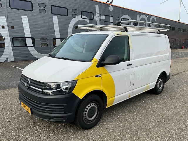 2019 volkswagen transporter 2.0 tdi highl. bedrijfswagen v-465-vr - afbeelding 1 van  34