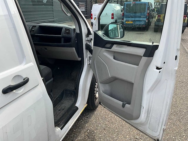 2019 volkswagen transporter 2.0 tdi highl. bedrijfswagen v-465-vr - afbeelding 18 van  33