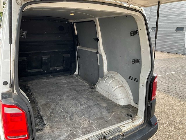 2019 volkswagen transporter 2.0 tdi highl. bedrijfswagen v-465-vr - afbeelding 24 van  33