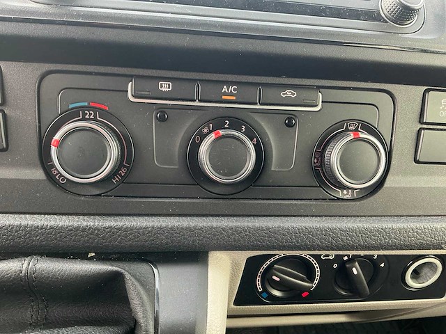 2019 volkswagen transporter multivan 2.0 tdi l2h1 comf. personenauto - afbeelding 20 van  46