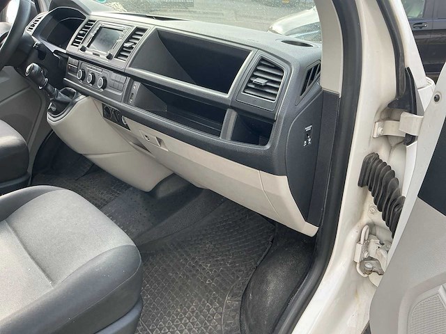 2019 volkswagen transporter multivan 2.0 tdi l2h1 comf. personenauto - afbeelding 27 van  46