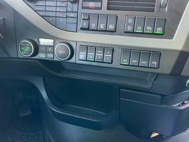 2019 volvo fh opleggertrekker - afbeelding 24 van  39