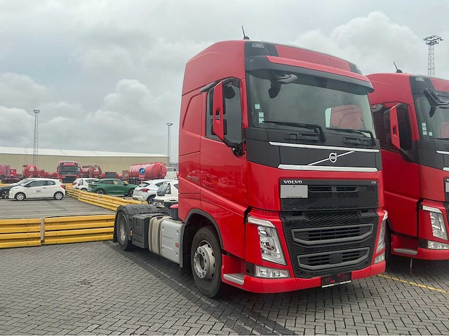 2019 volvo fh tr4x2 trekker (74113-828) - afbeelding 23 van  33