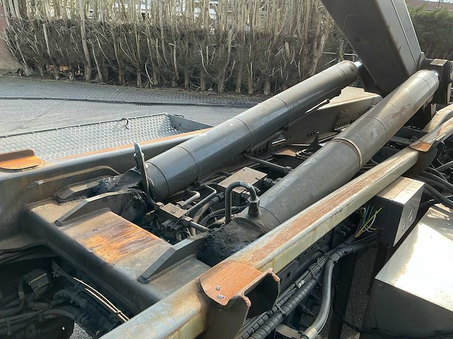 2019 volvo fh470 6x2 haakarm vrachtwagen - afbeelding 19 van  48