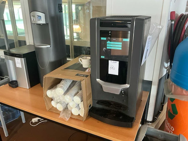 2019 warme drankenautomaat - afbeelding 1 van  6