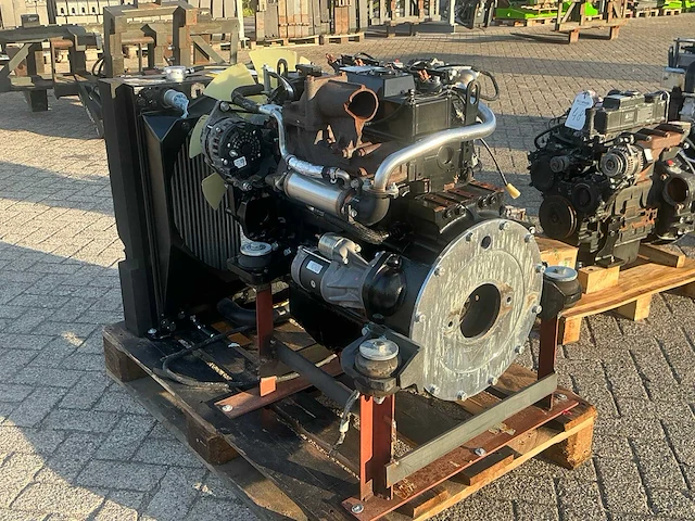 2019 yanmar 4tnv98c-vdb8 dieselmotor - afbeelding 7 van  8