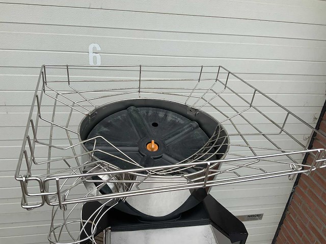 2019 zumex speed s+ plus sinaasappelpersmachine - afbeelding 6 van  15