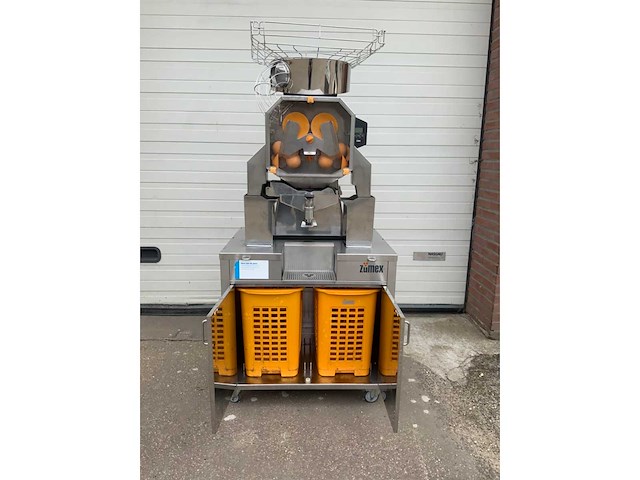 2019 zumex speed s+ plus sinaasappelpersmachine - afbeelding 11 van  15