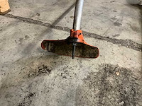 202 stihl fs 38 kantentrimmer - afbeelding 4 van  5