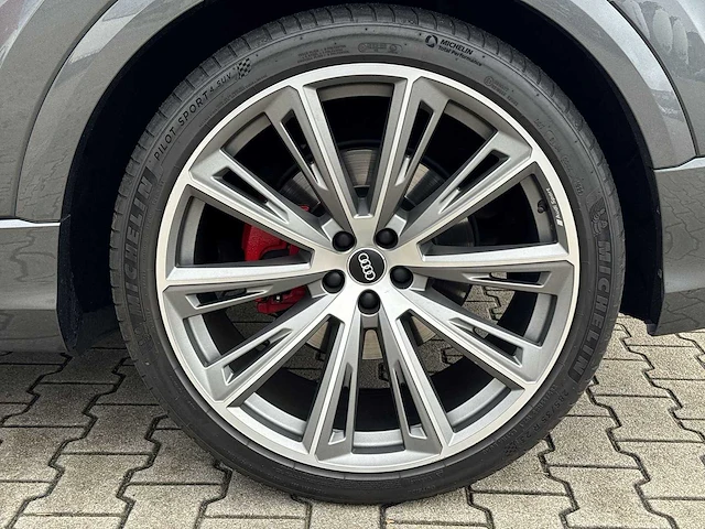 2020 - audi - q8 - 4.0 tdi sq8 quattro - car - afbeelding 37 van  44