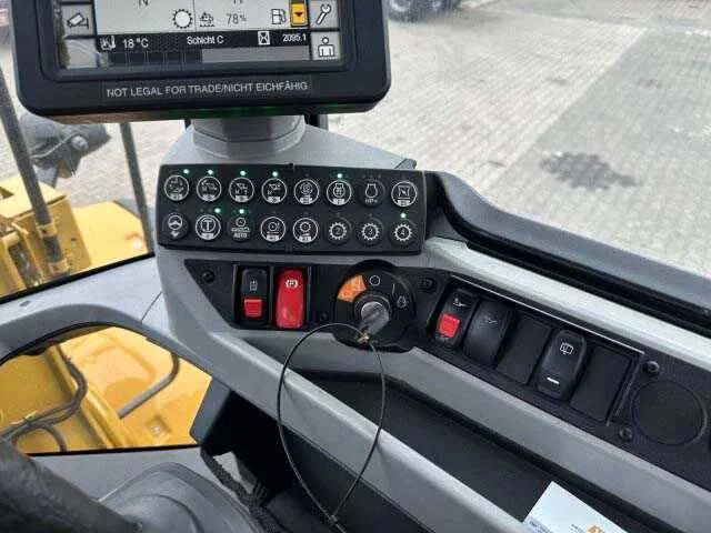 2020 - caterpillar - 930m - shovel - afbeelding 6 van  31