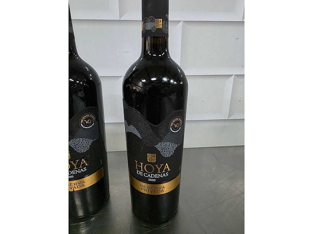 2020 - hoya de cadenas rode wijn fles (4x) - afbeelding 3 van  4