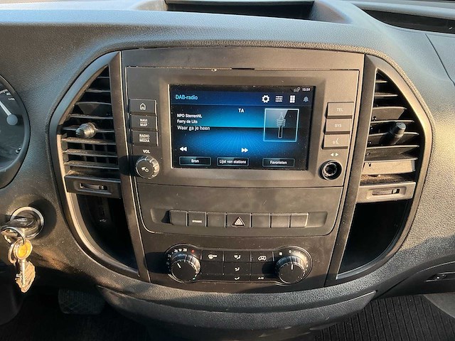 2020 - mercedes-benz - evito - evito lang 41kwh - bedrijfswagen - afbeelding 13 van  13