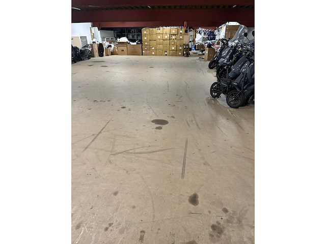 2020 - profielnorm - entresolvloer met helling & trap - 285m2 - afbeelding 2 van  20