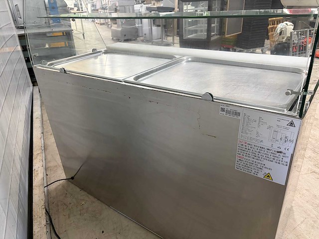2020 - saro - s9039 - rvs - koelvitrine - afbeelding 9 van  9