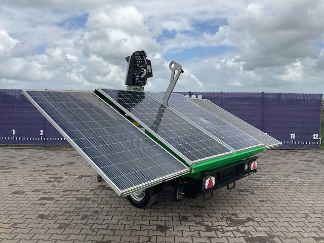 2020 - trime - x-solar - mobiele lichtmast met zonnepanelen - afbeelding 7 van  10