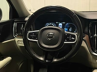 2020 - volvo - v60 - 2.0 t6 te awd mompro h-811-bt iaw - afbeelding 6 van  24