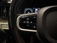 2020 - volvo - v60 - 2.0 t6 te awd mompro h-811-bt iaw - afbeelding 19 van  24