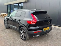2020 - volvo - xc40 - 1.5 t5 rech. rdesign r-381-xj iaw - afbeelding 17 van  18
