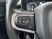 2020 - volvo - xc40 - 1.5 t5 rech. rdesign r-381-xj iaw - afbeelding 6 van  18