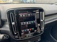 2020 - volvo - xc40 - 1.5 t5 rech. rdesign r-381-xj iaw - afbeelding 7 van  18