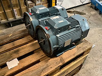 2020 abb 3~fase generator- - afbeelding 1 van  5