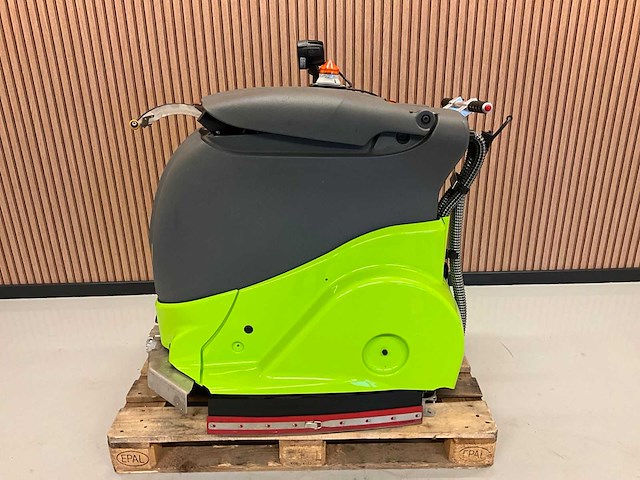 2020 adlatus cr700 schrob/zuigmachine - afbeelding 9 van  13