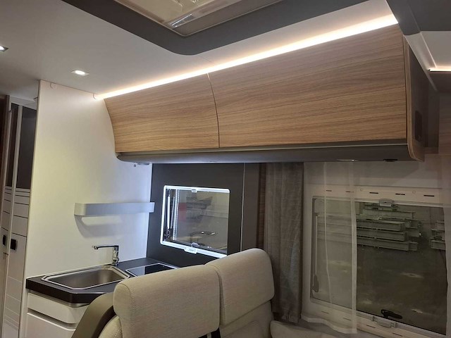 2020 adria sonic axess 700 dc camper - afbeelding 13 van  42