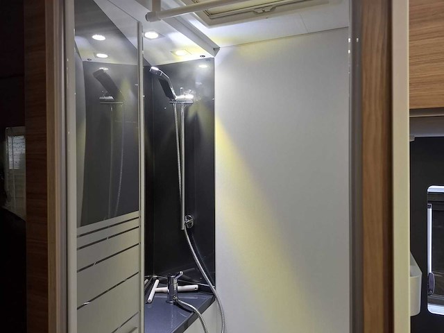 2020 adria sonic axess 700 dc camper - afbeelding 14 van  42