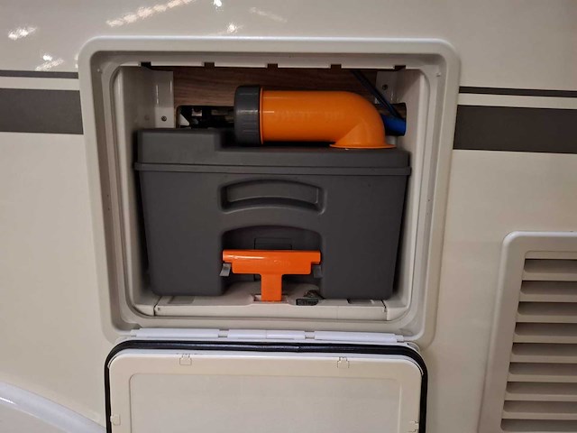 2020 adria sonic axess 700 dc camper - afbeelding 27 van  42