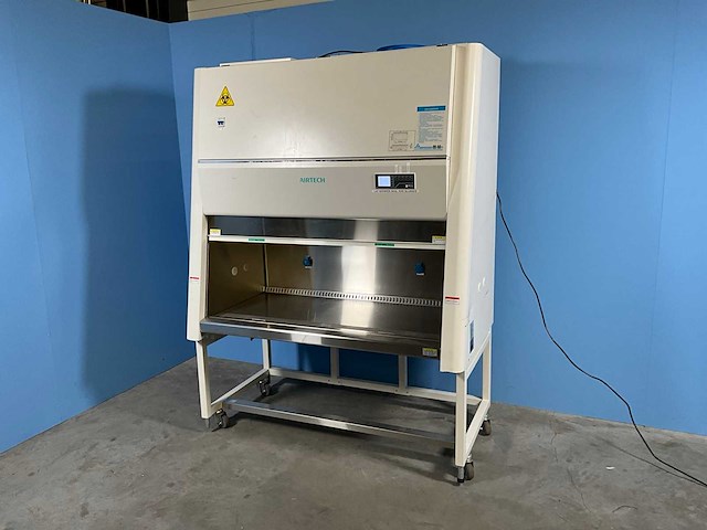 2020 airtech bsc-1304 bioveiligheidskast - afbeelding 1 van  7